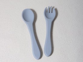 Set cuchara y tenedor mango silicona para bebe 